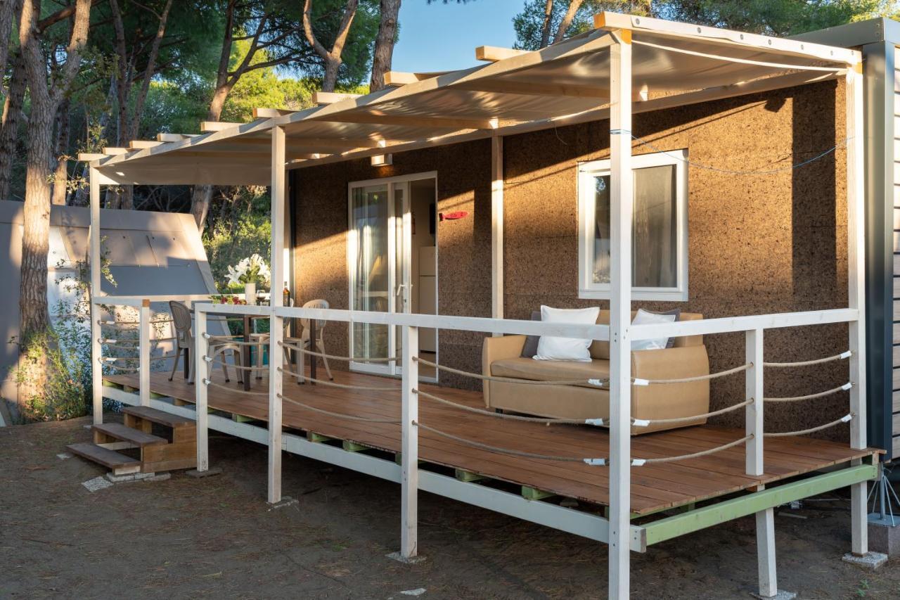 Camping Il Capannino Glamping Village マリーナ・ディ・ビッボーナ エクステリア 写真