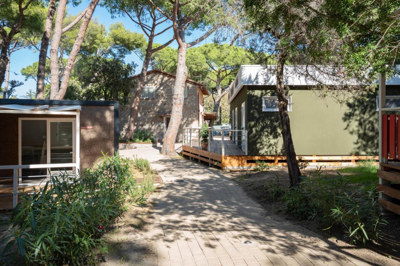 Camping Il Capannino Glamping Village マリーナ・ディ・ビッボーナ エクステリア 写真